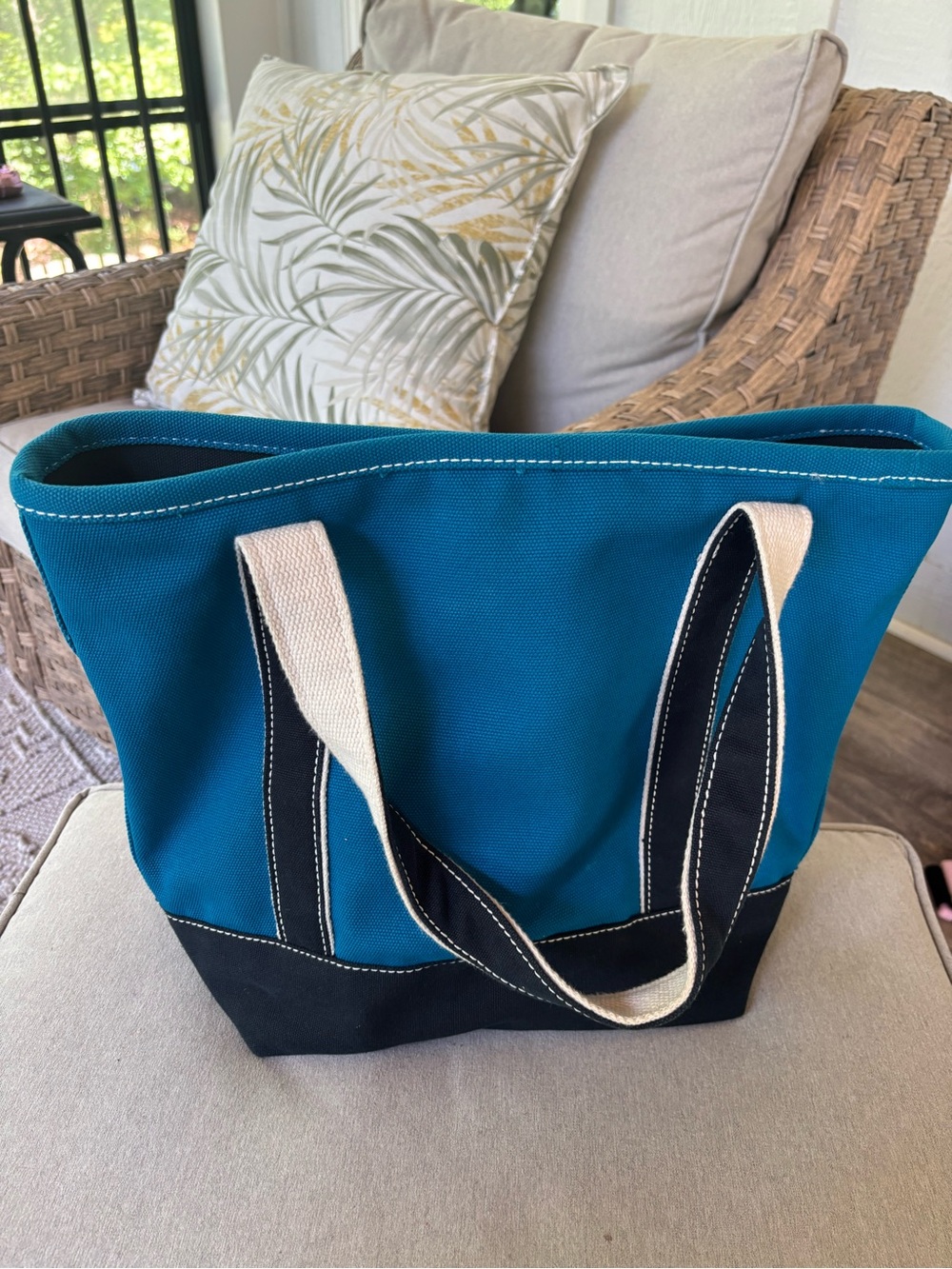 Lands' End Canvas Tote - Picture 5 of 10